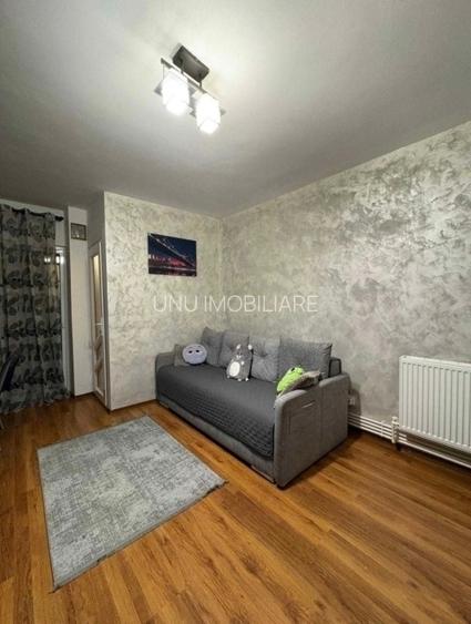 GAROSNIERA IN BAZA 3 - ETAJ 1 DIN 4 - BLOC DIN 1979 FARA RISC SEISMIC - RENOVATA - 8