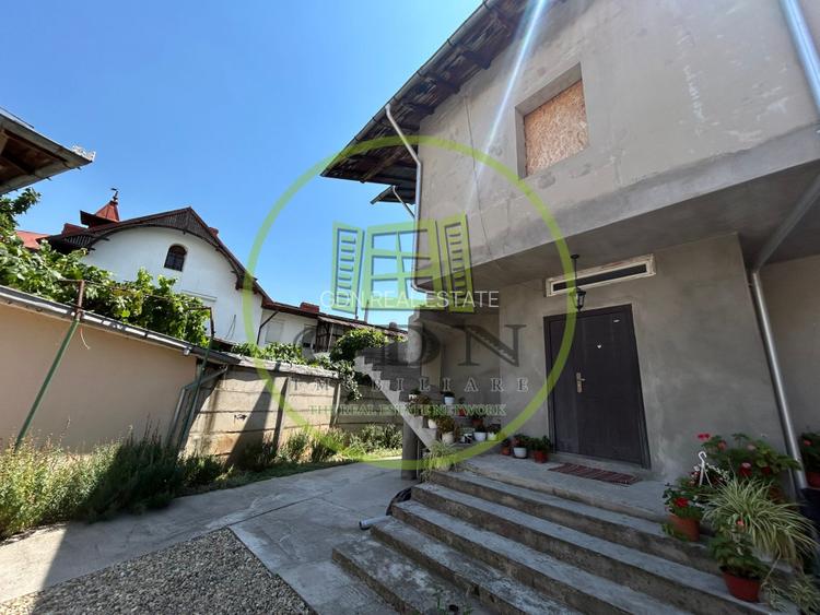 Casa D+P+1, 270 MP utili, Central - 2