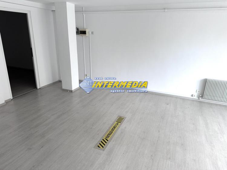 Spatiu de inchiriat I Cetate I 50 mp I acces pietonal din strada I - 3