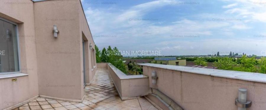 Vila cu Piscina  P+2  487mp utili, teren 300mp, zona rezidentiala - 16