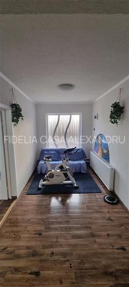 Apartament 4 camere, 2 bai, terasa - de inchiriat - Copou - 6