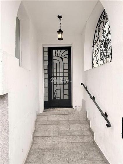 Vila moderna de inchiriat - 250 mp + 100 mp curte-Podul Grant - 10