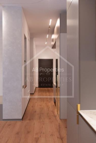 Luxury | PENTHOUSE 4 camere - Terasa 85mp | 2 locuri de parcare incluse - 18