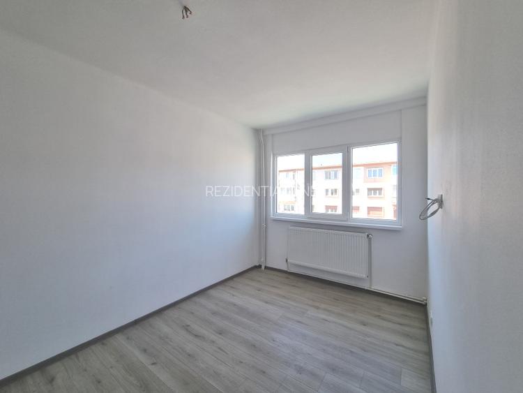 Ultracentral- Prefectură- 3 camere, renovat acum, totul nou, etaj 3 - 8