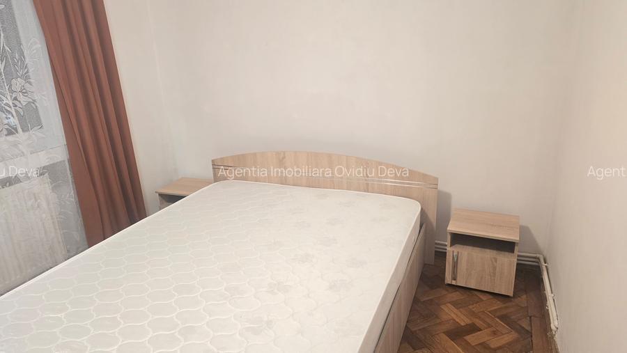 Inchiriez apartament cu 2 camere in Deva, zona Aleea Transilvaniei, et 1 - 8