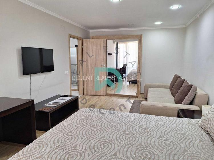 Garsoniera decomandata, Urban, Tractorul - 5