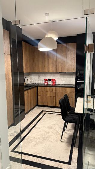 INCHIRIEZ APARTAMENT 4 CAMERE- NOU, LUX, ULTRAMODERN - 13