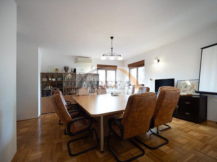 Vila cu 750 mp utili si teren de 1.480 mp in Erou Iancu Nicolae - 23