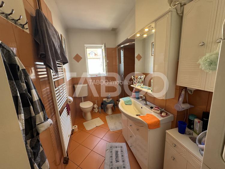 Casa individuala + apartament 2 fronturi teren 584 mp Turnisor Sibiu - 14