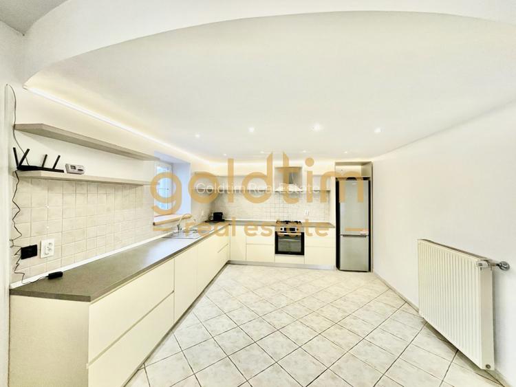 RENOVAT INTEGRAL/ ANSAMBLU SECURIZAT/ IANCU NICOLAE - 37