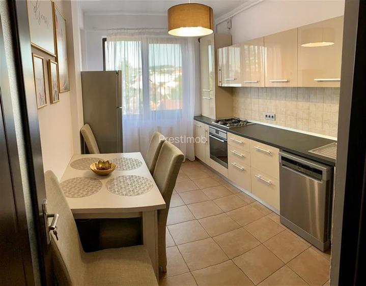 De inchiriat apartament lux ultracentral - 2