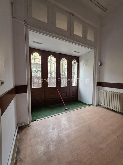 Zona Parcul Carol-Primaria sect. 5 Sp 151 mp curte 300 mp - 2