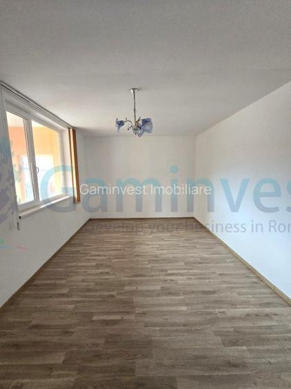 Locuinta spatioasa cu 7 dormitoare, la 25 de minute de Padis, Bihor - 9