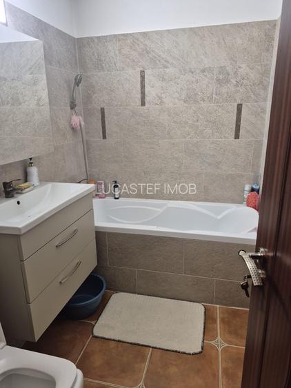 4Camere Calea Crangasi - 12