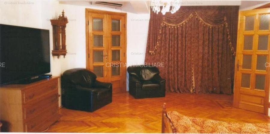 Vila DEOSEBITA, D+P+2, zona Ultracentrala - 3