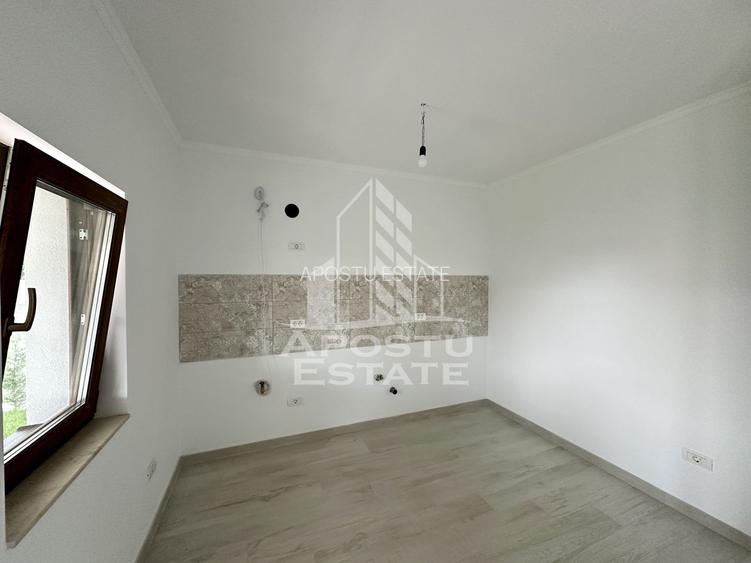 Jumatate de duplex de vanzare, despartit, Dumbravita - 5