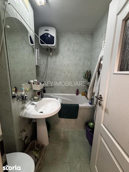 Vânzare apartament 3 camere Drumul Taberei – spațios - 9
