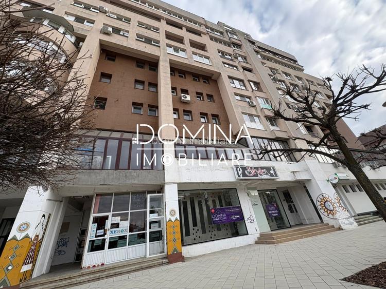 Inchiriere spatiu comercial *150 mp-ultracentral-vitrina 10 m.l.- dublu acces* - 9
