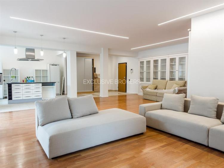 Locatie exclusivista  Primaverii - 3