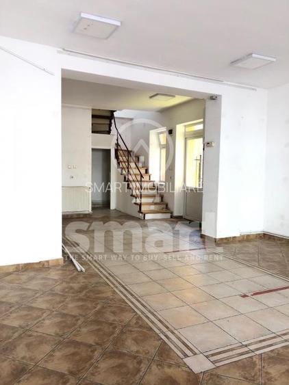 Casa cu spatiu comercial si locuinta 100 mp, strada Motilor - 3