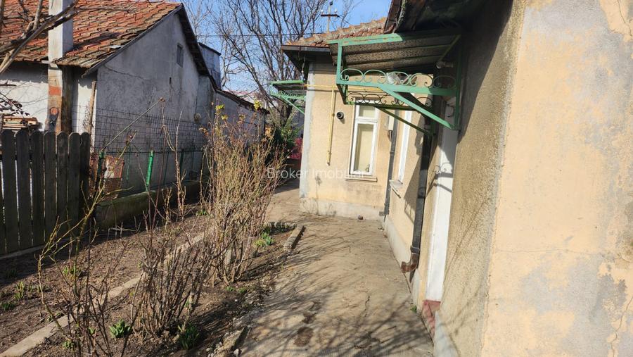 Casa 2 camere, garaj,Medeea, teren 370 mp, deschidere 14 ml - 4