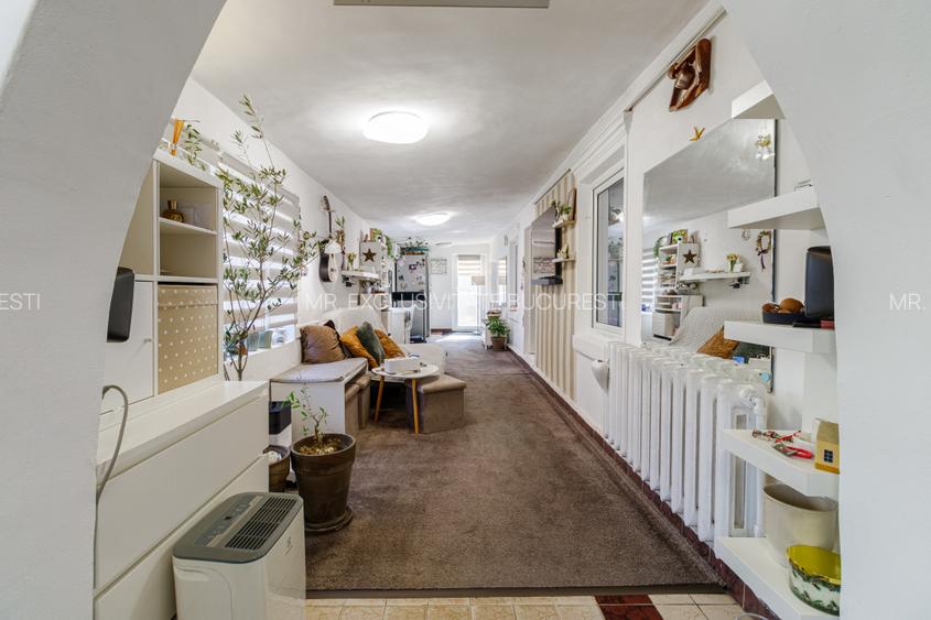 Casa cu gradina aproape de metrou 1 Mai - 232 mp curte libera - 2