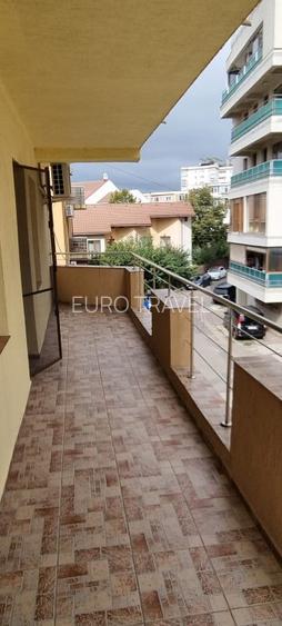 apartament  80 mp, 2 camere ,loc de parcare, Faleza Nord, 450 euro - 4