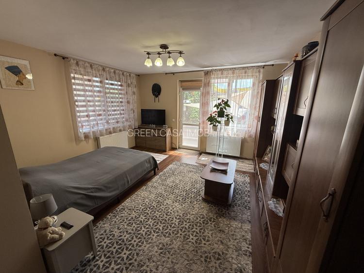 Casa alipită, 208mp utili, 304mp teren, zona PETROM, Baciu - 7