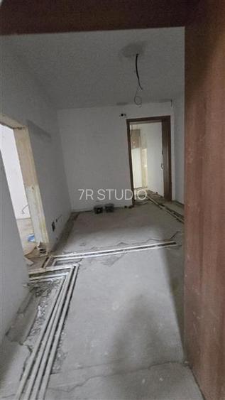 Vanzare bloc ultracentral pentru investitie - 3