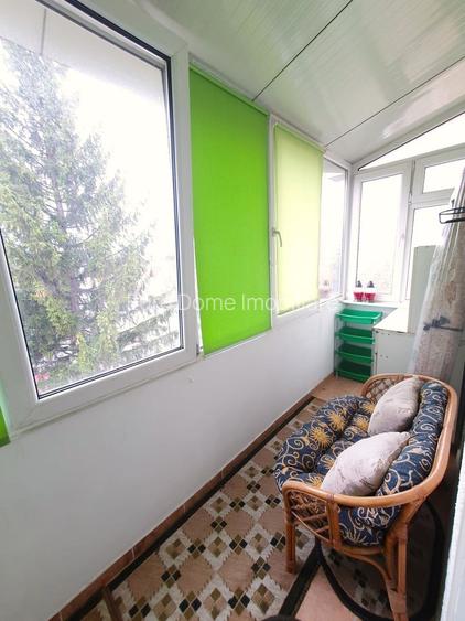Apartament luminos cu vedere spre biserică, într-un cartier verde și liniștit. - 11