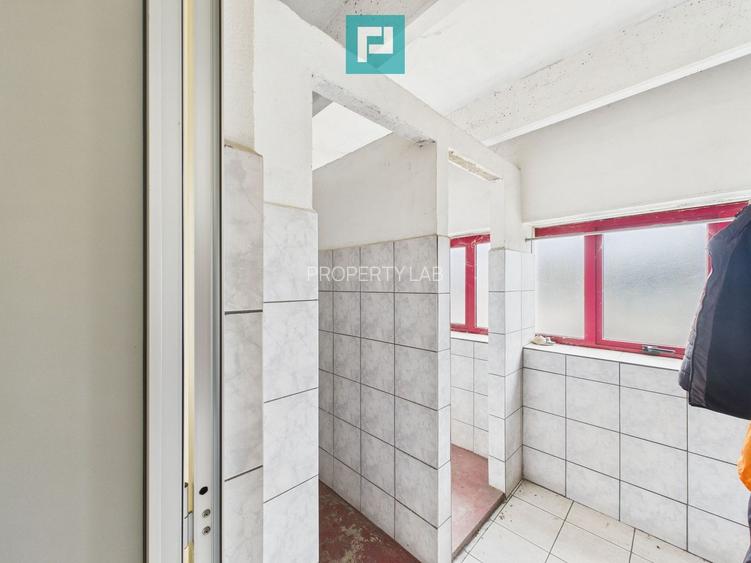 Hală de producție, cu birouri și teren, în Sebiș - 27