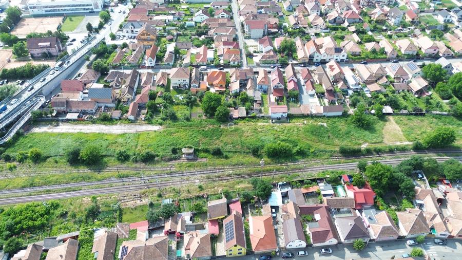 Inchiriere parcare betonata  300 mp - direct de la proprietar! - 14