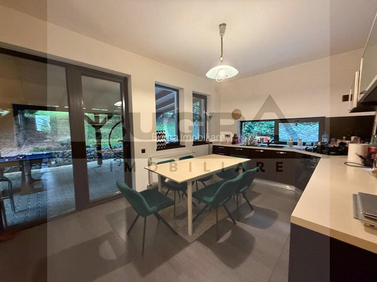 Vila langa padure, panorama superba,  250mp, zona Faget - 8