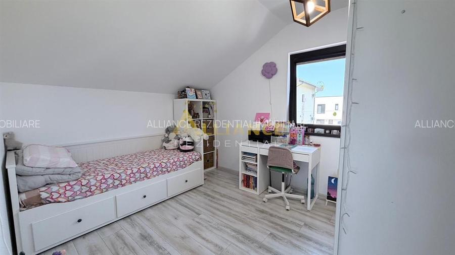 Casa Individuala - 5 camere - 3 bai - 403mp teren - 13