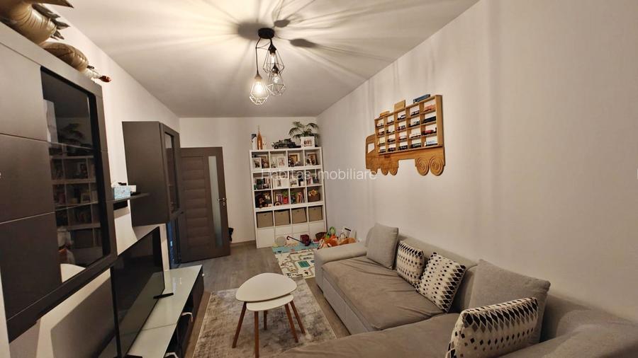 Apartament 2 camere, decomandat, finisat modern, parcare, zona BMW - 8