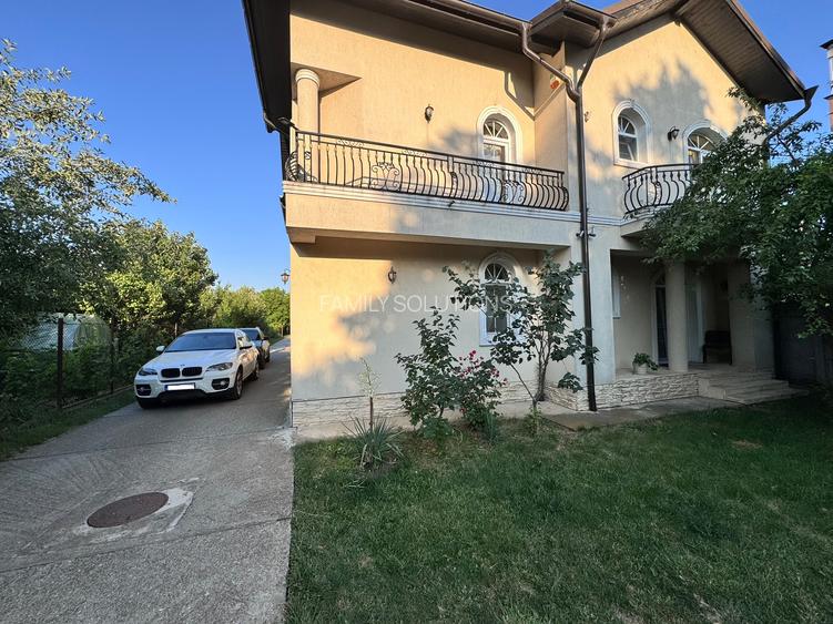 Casa deosebita sector 4 P+1+M. 6 cam.Util 418mp. Teren 1638mp - 53