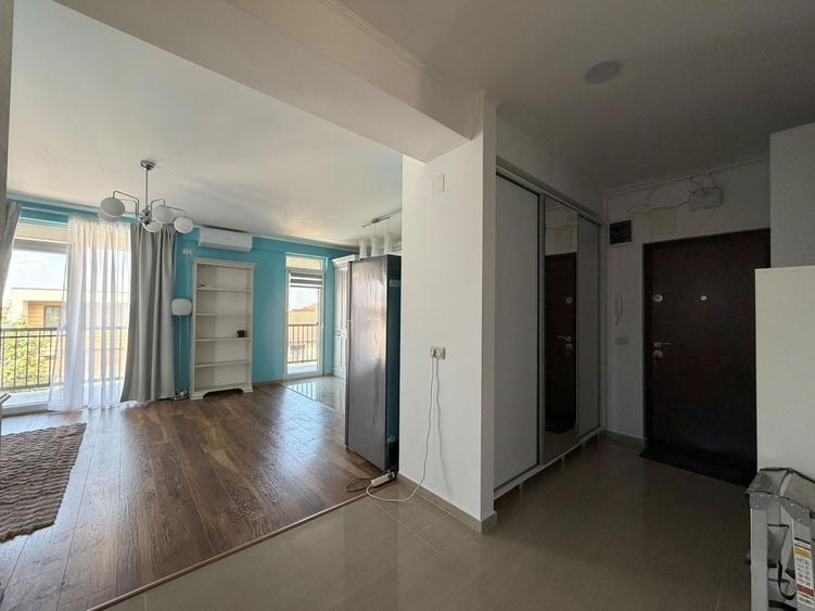 Apartament cu 3 camere, 2 bai si loc de parcare