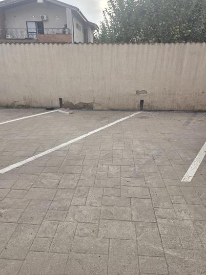 Vând Studio cu,curte ,oază de relaxare ,ceva deosebit !