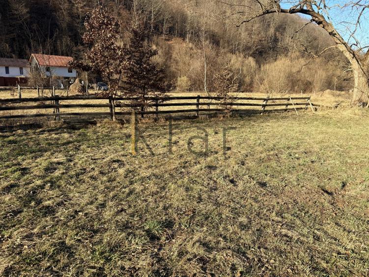 Comision 0%Teren intravilan zona Lunca cu o latura spre raul Somes