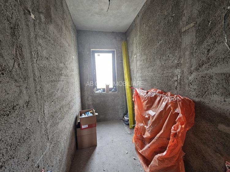 Duplex nou, P+M, 1 apartament la cheie, 1 la alb, Moșnița Nouă, comision 0% - 11