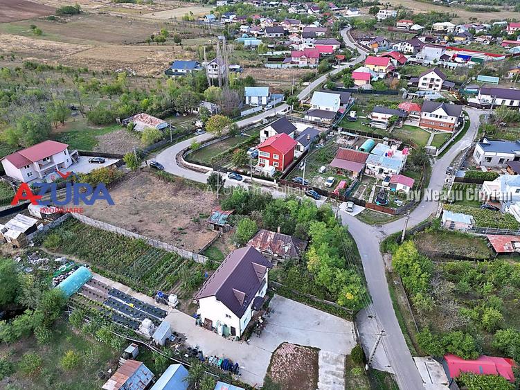 Teren intravilan Bradu, 1700 mp, toate utilitatile disponibile - 6