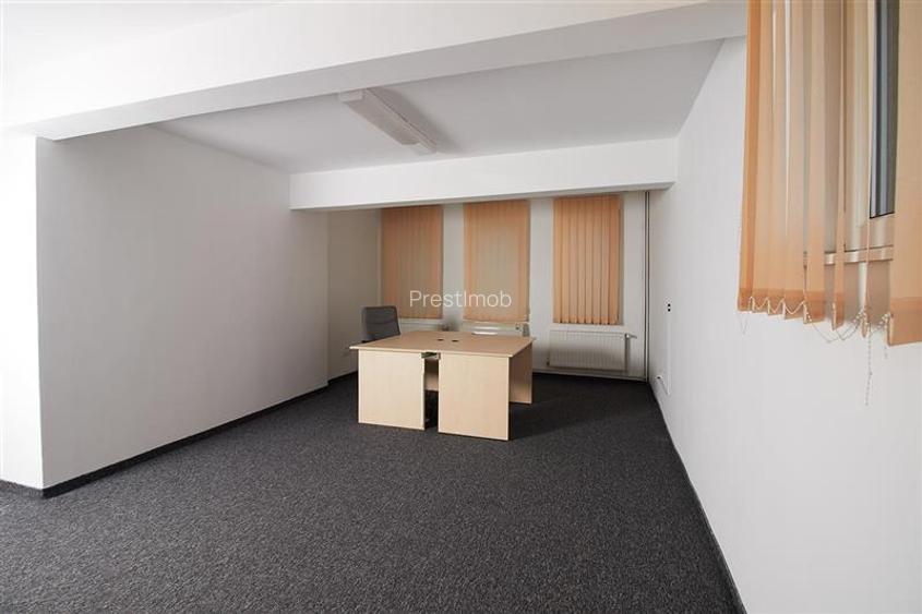 De vanzare spatii birouri in zona Libertatii - 11