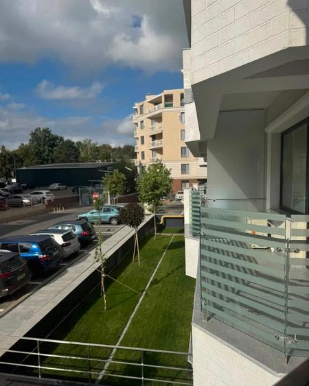 Apartament de inchiriat cu 2 camere decomandate-Royal Town Iasi
