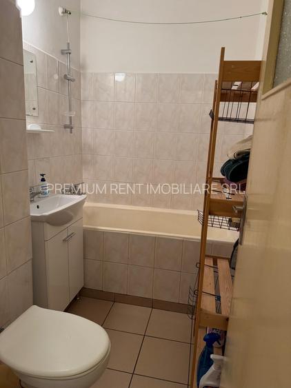 Dristor, garsoniera langa metrou, 320 euro, etaj 1 - 20