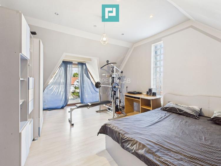 Casă cu spațiu comercial Arad, calea Aurel Vlaicu - 20