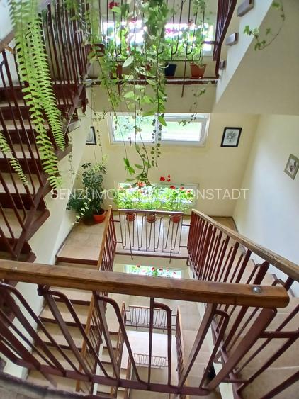2 Camere Astra-Neptun, liber, 92000Euro - 2