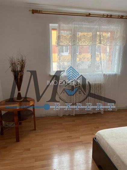 Apartament de inchiriat in Cetate Alba Iulia - 2