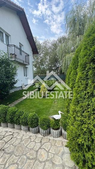 Casa individuala, deosebita, de vanzare,  5 camere 3 bai, - 7