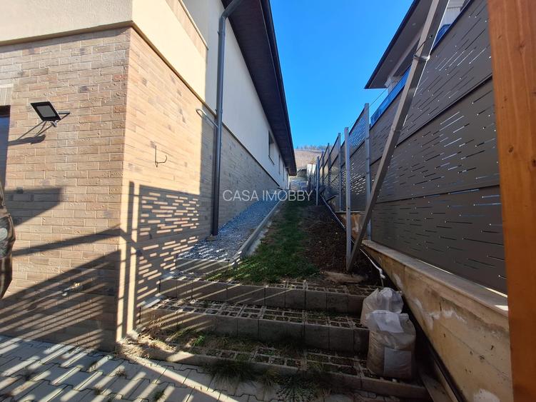 Casa de vanzare Apahida,teren 798mp,suprafata utila 170 mp,pret 280 000 euro. - 25