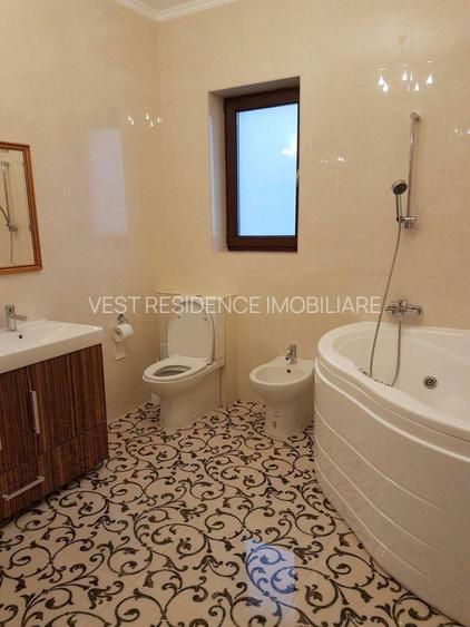 Casa individuala cu 5 camere, demisol cu garaj. - 13